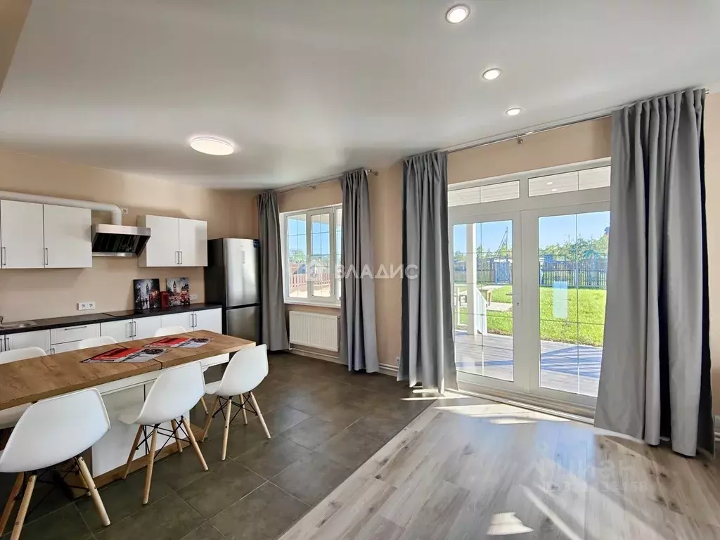 Дом в Калужская область, Боровский муниципальный округ, Совьяки с/пос, ... - Фото 2