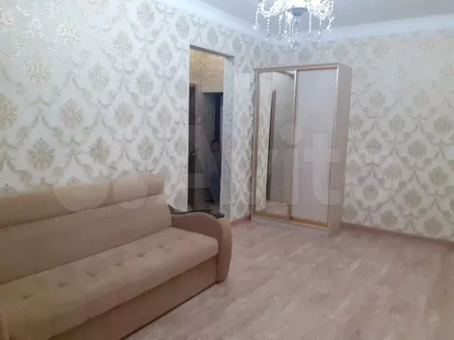 1-к. квартира, 35,2 м, 1/3 эт. - Фото 0