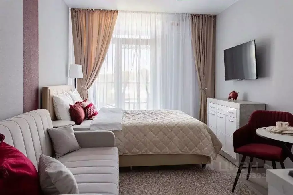 1-к кв. Краснодарский край, Сочи Бытха мкр, ул. Ясногорская, 16/2к8 ... - Фото 1