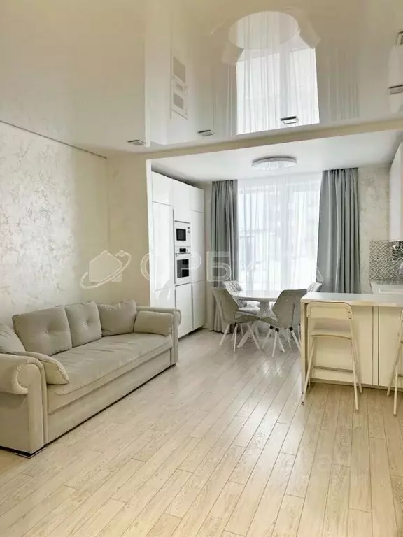 1-к кв. Тюменская область, Тюмень ул. Федюнинского, 30к1 (47.1 м) - Фото 1