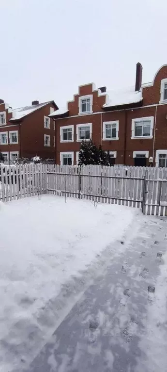 Таунхаус в Оренбургская область, Оренбургский район, пос. Пригородный ... - Фото 2