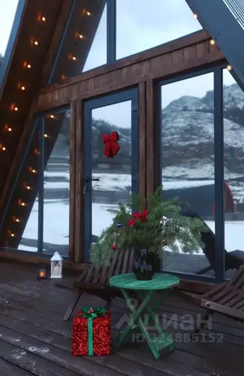 Дом в Алтай, Чемальский район, с. Еланда Катунская ул., 33 (30 м) - Фото 2