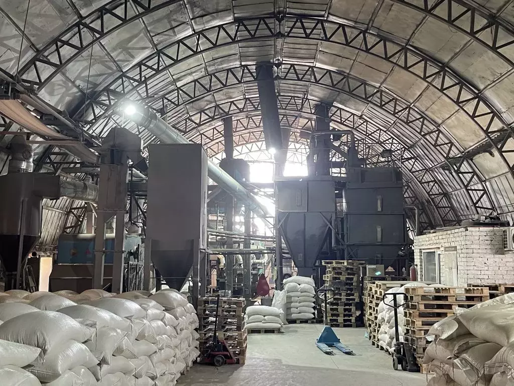 Производственное помещение в Саратовская область, Энгельс ... - Фото 1