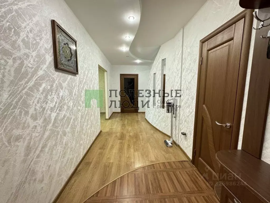 3-к кв. Астраханская область, Астрахань проезд Воробьева, 3 (99.8 м) - Фото 2