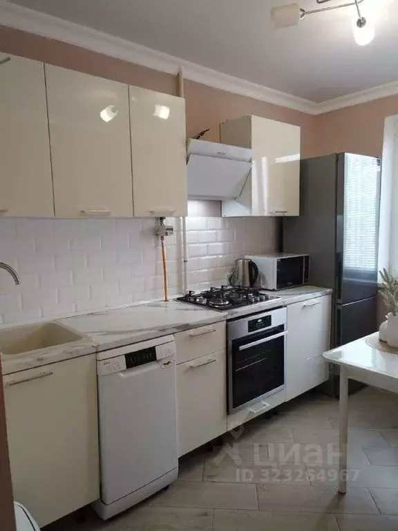 2-к кв. Волгоградская область, Волгоград ул. Рихарда Зорге, 51 (50.6 ... - Фото 1