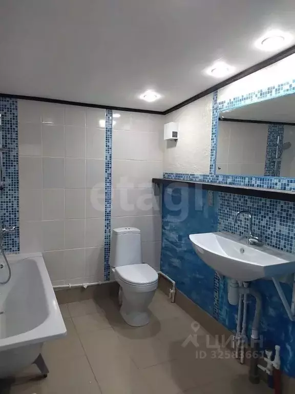 Дом в Адыгея, Майкопский район, Тимирязевское с/пос, пос. Цветочный ... - Фото 1