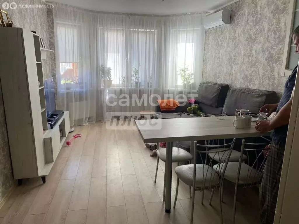 2-комнатная квартира: Липецк, Боевой проезд, 43 (63 м) - Фото 1