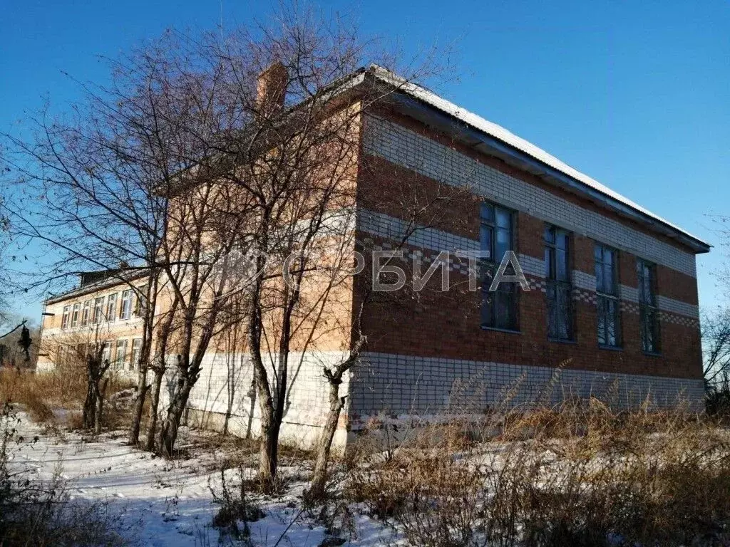 Помещение свободного назначения в Тюменская область, Ялуторовский ... - Фото 0