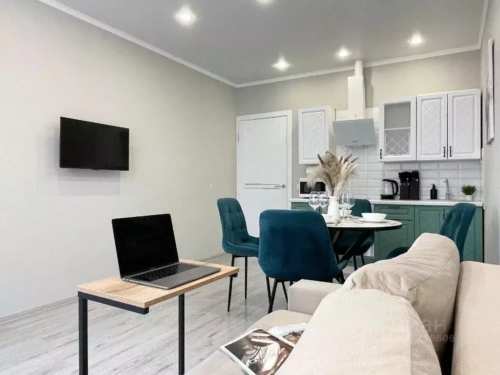 2-к кв. Татарстан, Казань ул. Алексея Козина, 2 (50.0 м) - Фото 1