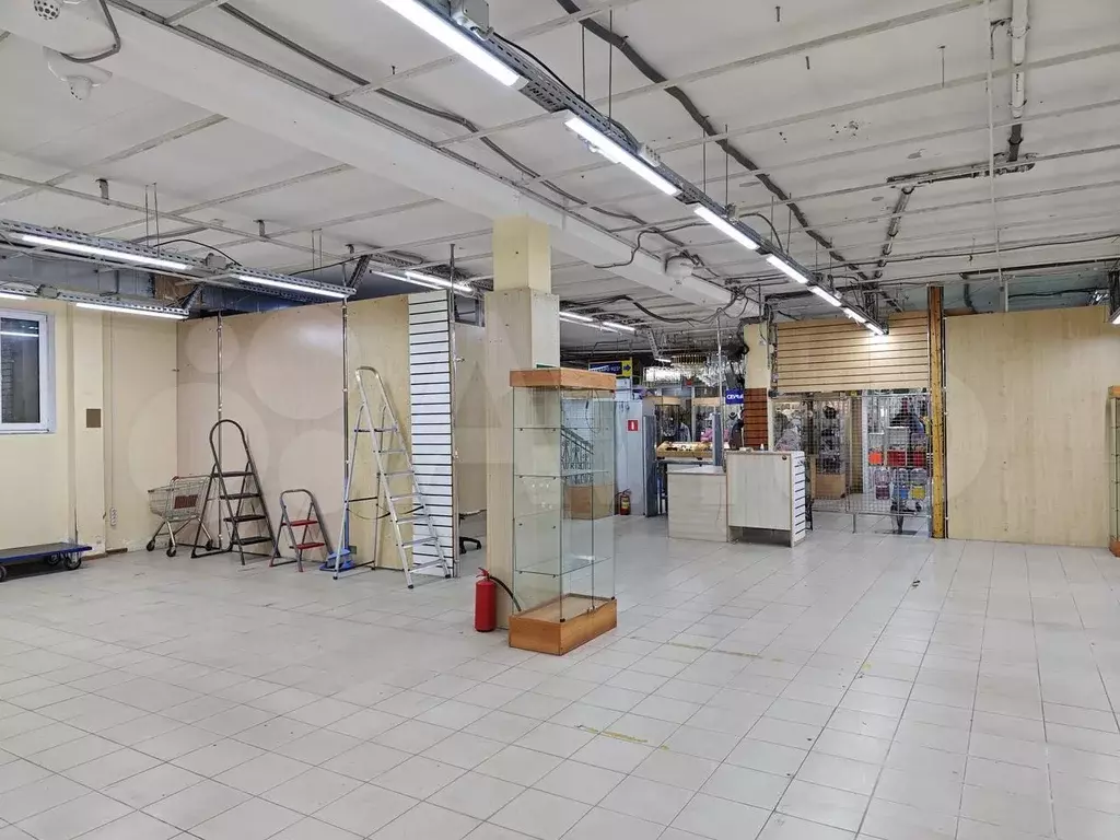 Помещение свободного назначения 40 м2 в аренду - Фото 1