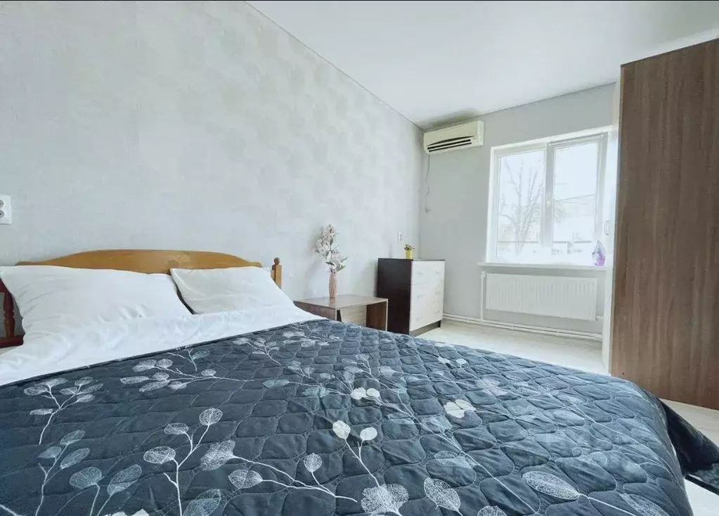 Дом в Краснодарский край, Крымск ул. Белинского, 2 (42 м) - Фото 2