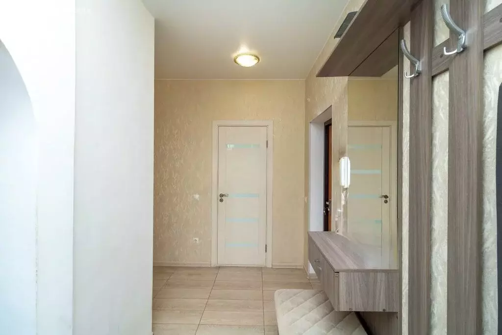 1-комнатная квартира: Тюмень, улица Мебельщиков, 6 (46.5 м) - Фото 1