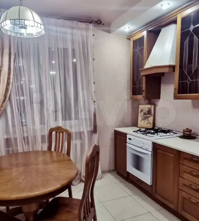 2-к. квартира, 56 м, 2/10 эт. - Фото 0