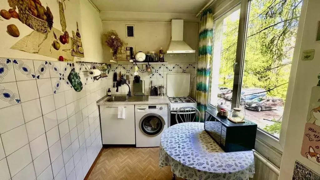 4-к. квартира, 59,5 м, 2/5 эт. - Фото 1