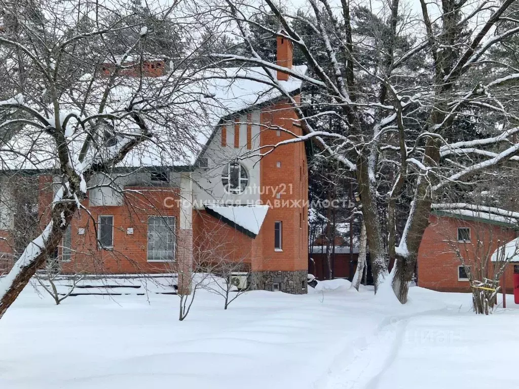 Дом в Московская область, Люберцы городской округ, Малаховка рп ул. ... - Фото 1