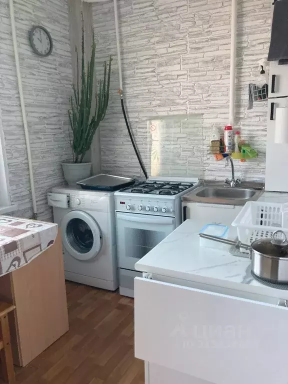 Комната Санкт-Петербург Ново-Александровская ул., 11 (16.2 м) - Фото 0