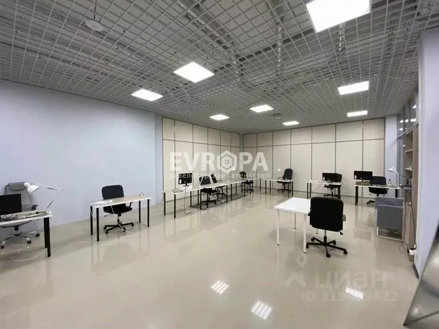 Офис в Ульяновская область, Ульяновск ул. Федерации, 20 (950 м) - Фото 2