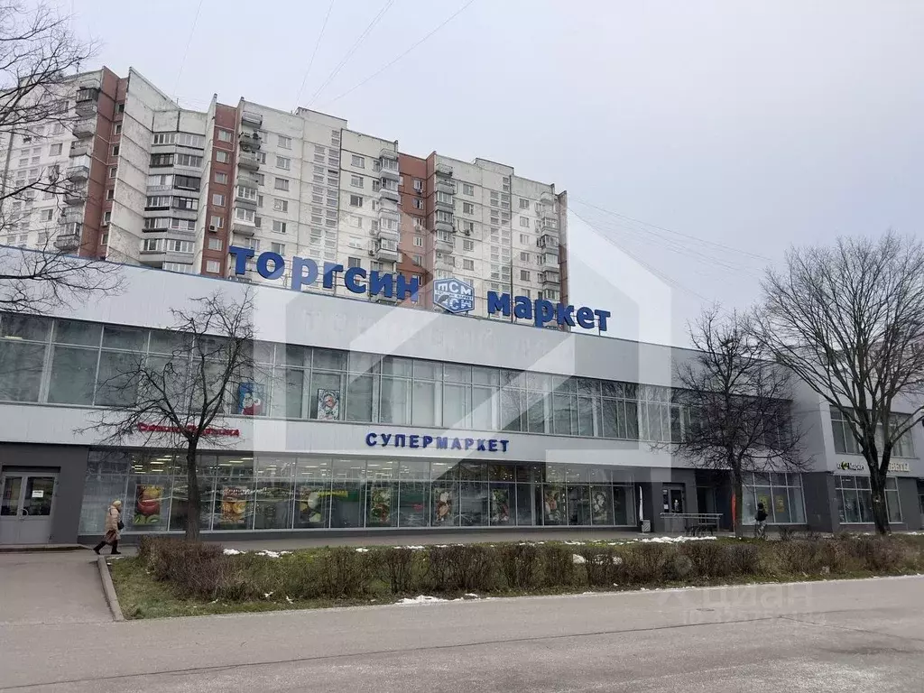 Торговая площадь в Москва ул. Паустовского, 1 (1469 м) - Фото 1