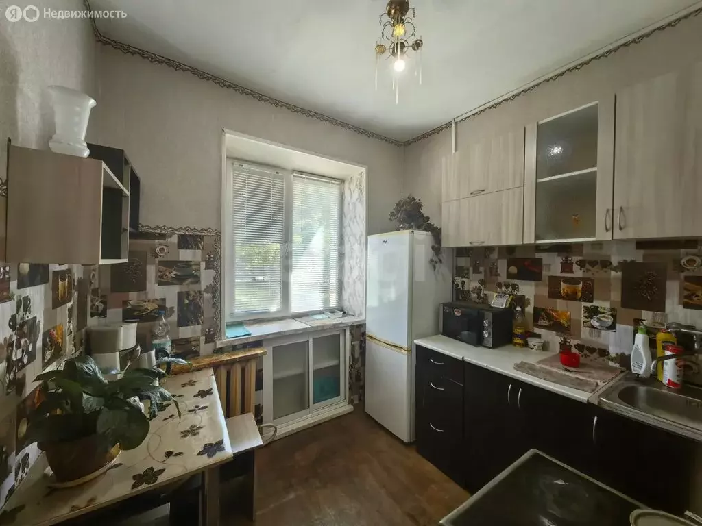 1-комнатная квартира: Арсеньев, улица Щербакова, 6 (31.7 м) - Фото 1