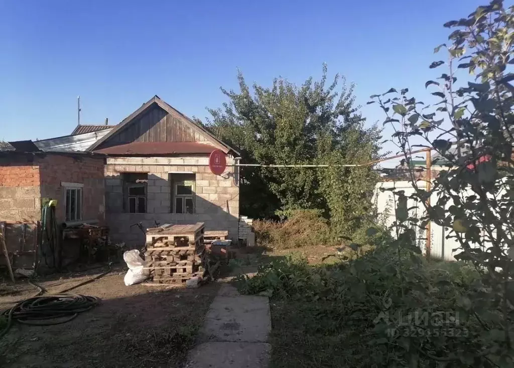 Дом в Саратовская область, Балаково Логиновская ул., 21 (52 м) - Фото 2