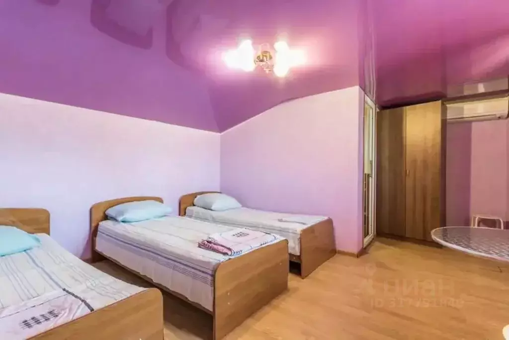 Комната Краснодарский край, Геленджик ул. Кирова, 110Б - Фото 1