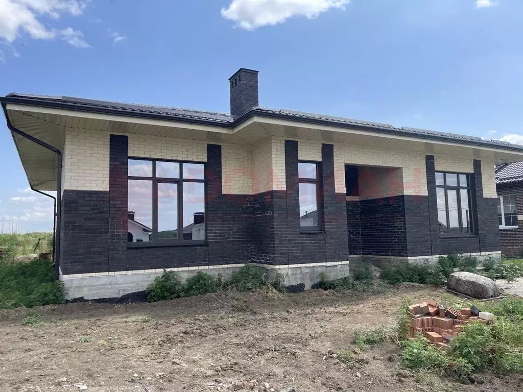 Дом в Ростовская область, Мясниковский район, с. Большие Салы ул. ... - Фото 1