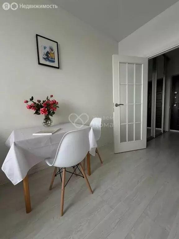 1-комнатная квартира: Волгоград, улица Ханпаши Нурадилова, 7 (38.1 м) - Фото 2