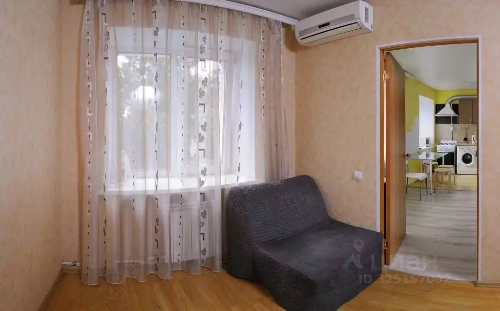 2-к кв. Омская область, Омск просп. Карла Маркса, 31 (50.0 м) - Фото 2