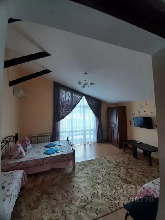 Комната Краснодарский край, Геленджик Пограничная ул., 24Б - Фото 0