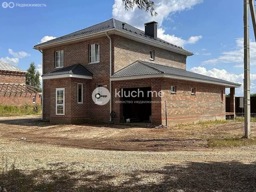 Дом в село Столбище, Екатерининская улица, 68 (219 м) - Фото 1