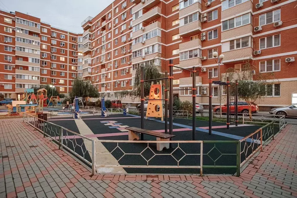 1-к кв. Краснодарский край, Краснодар ул. Западный обход, 42/3к3 (35.0 ... - Фото 1