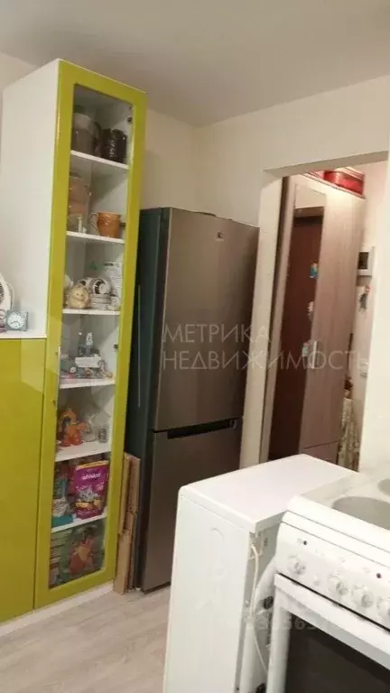 Студия Тюменская область, Тюмень ул. Мельникайте, 113 (17.1 м) - Фото 1