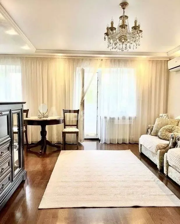 Студия Ростовская область, Шахты ул. Искра, 39 (30.0 м) - Фото 1