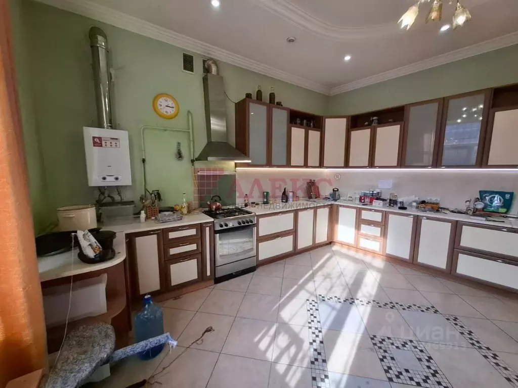 Дом в Ростовская область, Ростов-на-Дону, Нахичевань ул. 1-я ... - Фото 1