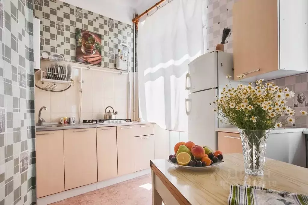 2-к кв. Севастополь ул. Воронина, 13 (50.0 м) - Фото 0