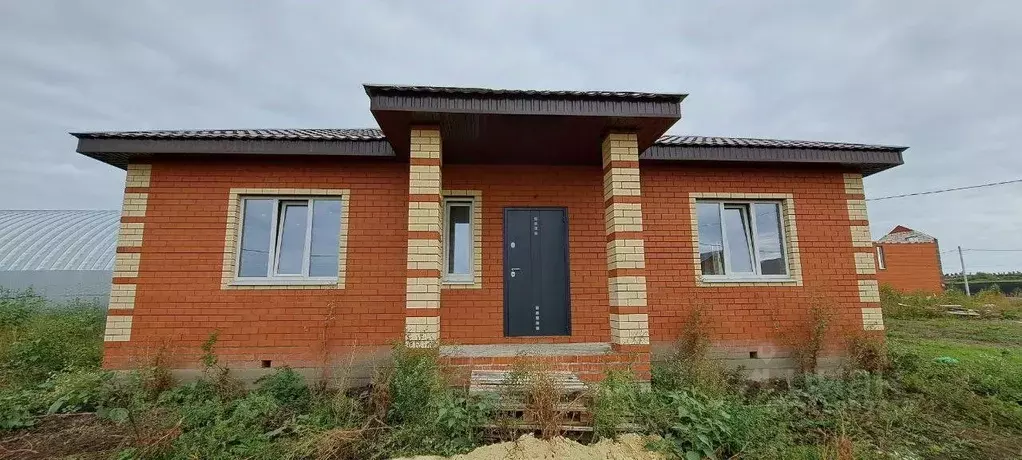 Дом в Пензенская область, Пензенский район, Богословский сельсовет, с. ... - Фото 1