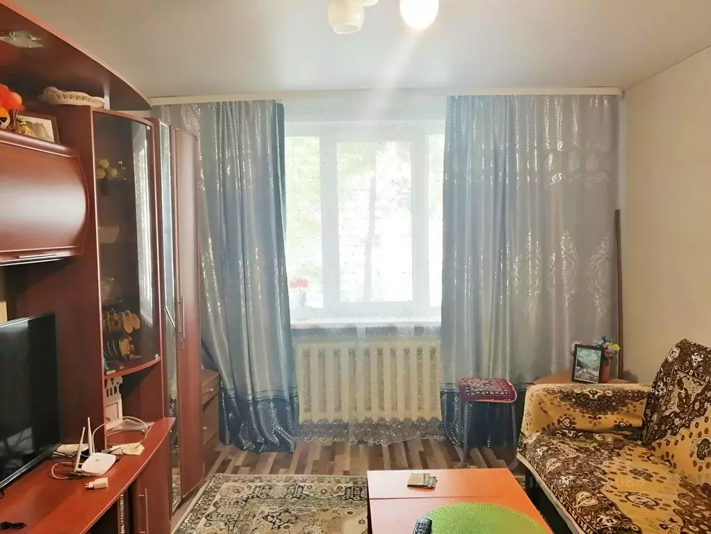 2-к кв. Пермский край, Губаха Октябрьский просп., 7Б (46.6 м) - Фото 0