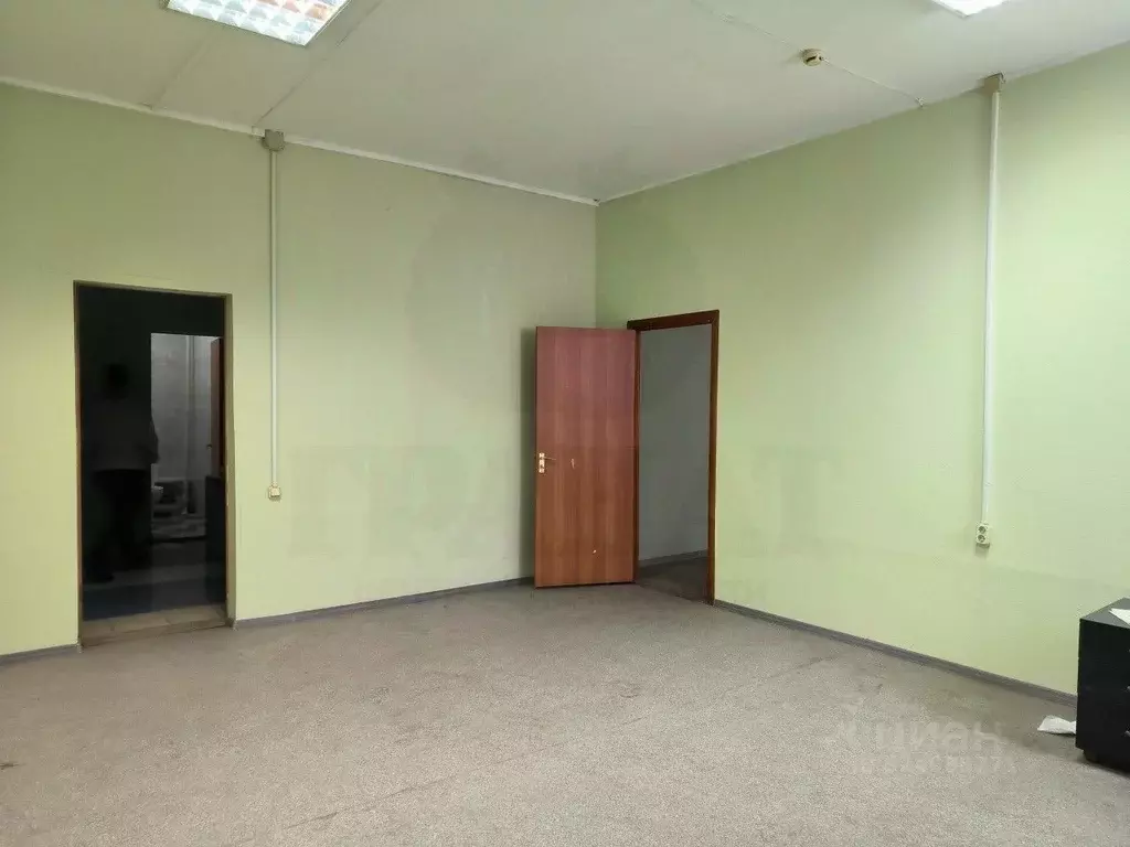 Помещение свободного назначения в Свердловская область, Екатеринбург ... - Фото 2