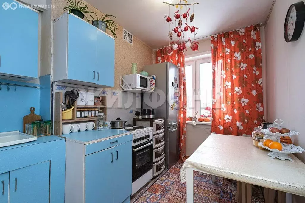 2-комнатная квартира: Новосибирск, улица 25 лет Октября, 11 (44.9 м) - Фото 1