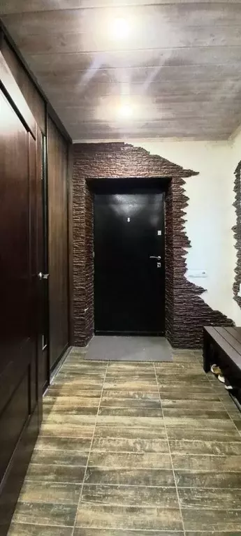 Коттедж в Омская область, Омск ул. Новоатаманская (200 м) - Фото 1