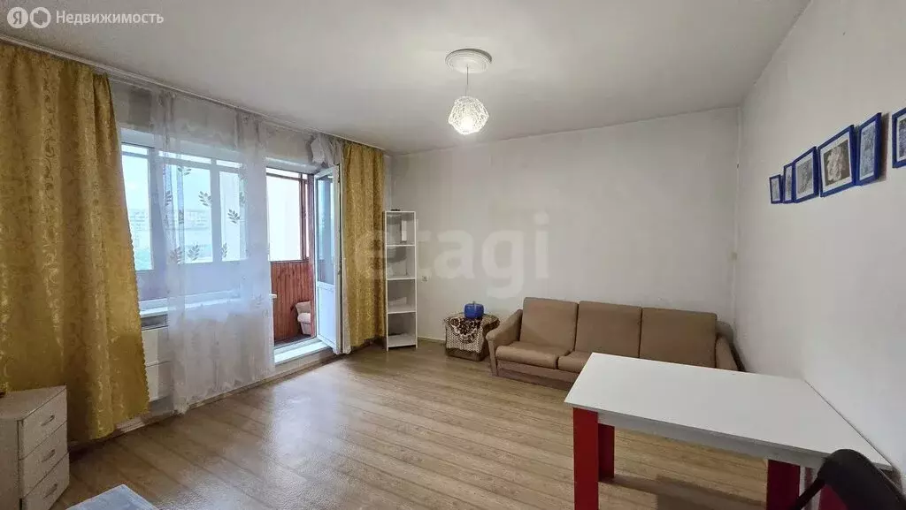 4-комнатная квартира: Кемерово, улица Свободы, 7 (81.7 м) - Фото 0