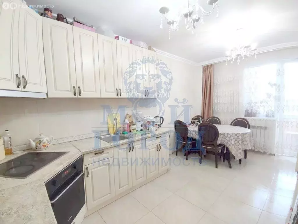 2-комнатная квартира: Батайск, улица Кирова, 26А (65 м) - Фото 1