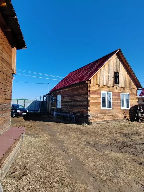 Дом в Саха (Якутия), Жатай городской округ, Жатай рп ул. Строителей, 9 ... - Фото 0