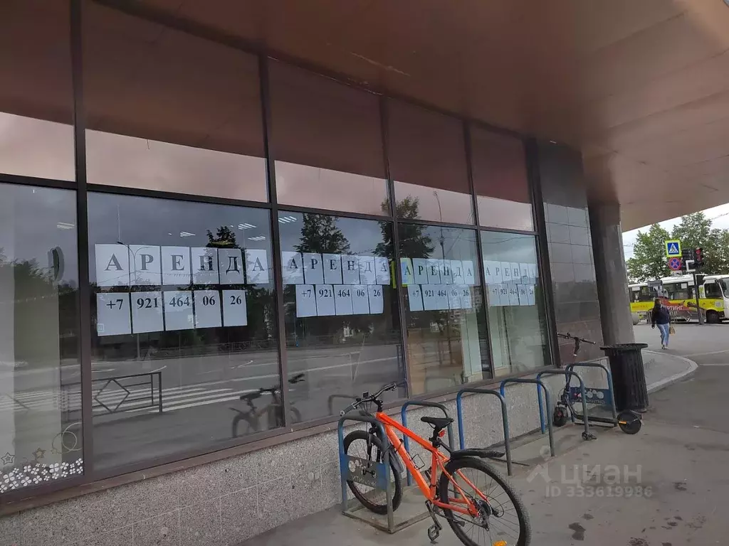 Помещение свободного назначения в Карелия, Петрозаводск ул. Кирова, 2 ... - Фото 1
