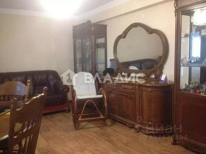 2-к кв. Бурятия, Улан-Удэ ул. Боевая, 5В (62.1 м) - Фото 1