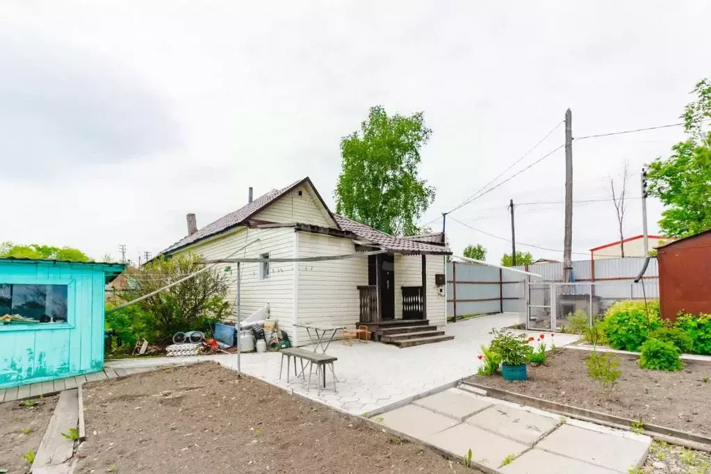 Дом в Хабаровский край, Комсомольск-на-Амуре Уссурийская ул., 4 (59 м) - Фото 1