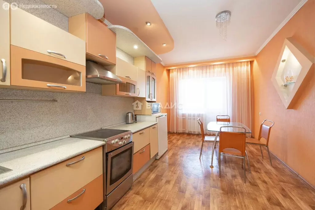 3-комнатная квартира: Благовещенск, Забурхановская улица, 85 (100 м) - Фото 1