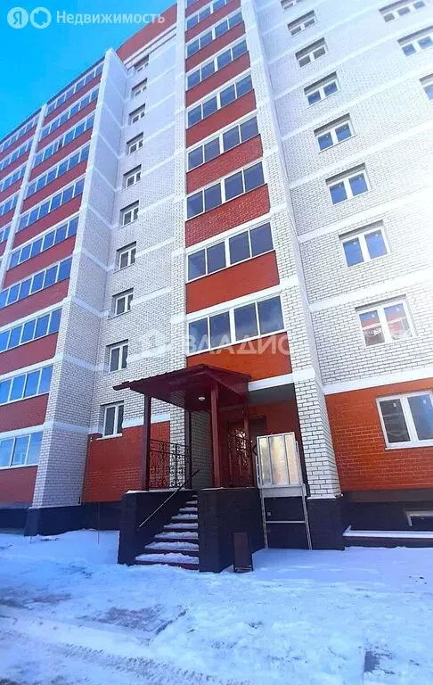 Квартира-студия: село Чигири, улица Василенко, 7/3 (30.6 м) - Фото 1