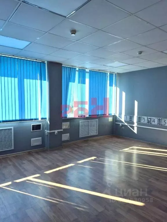 Офис в Ростовская область, Ростов-на-Дону Ворошиловский просп., 62 (71 ... - Фото 1