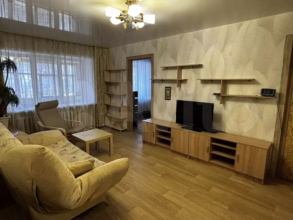 2-к. квартира, 45 м, 1/5 эт. - Фото 0
